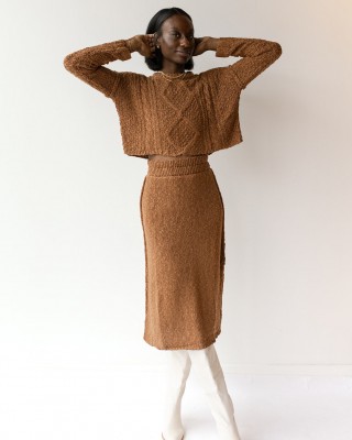 amoura sweater top